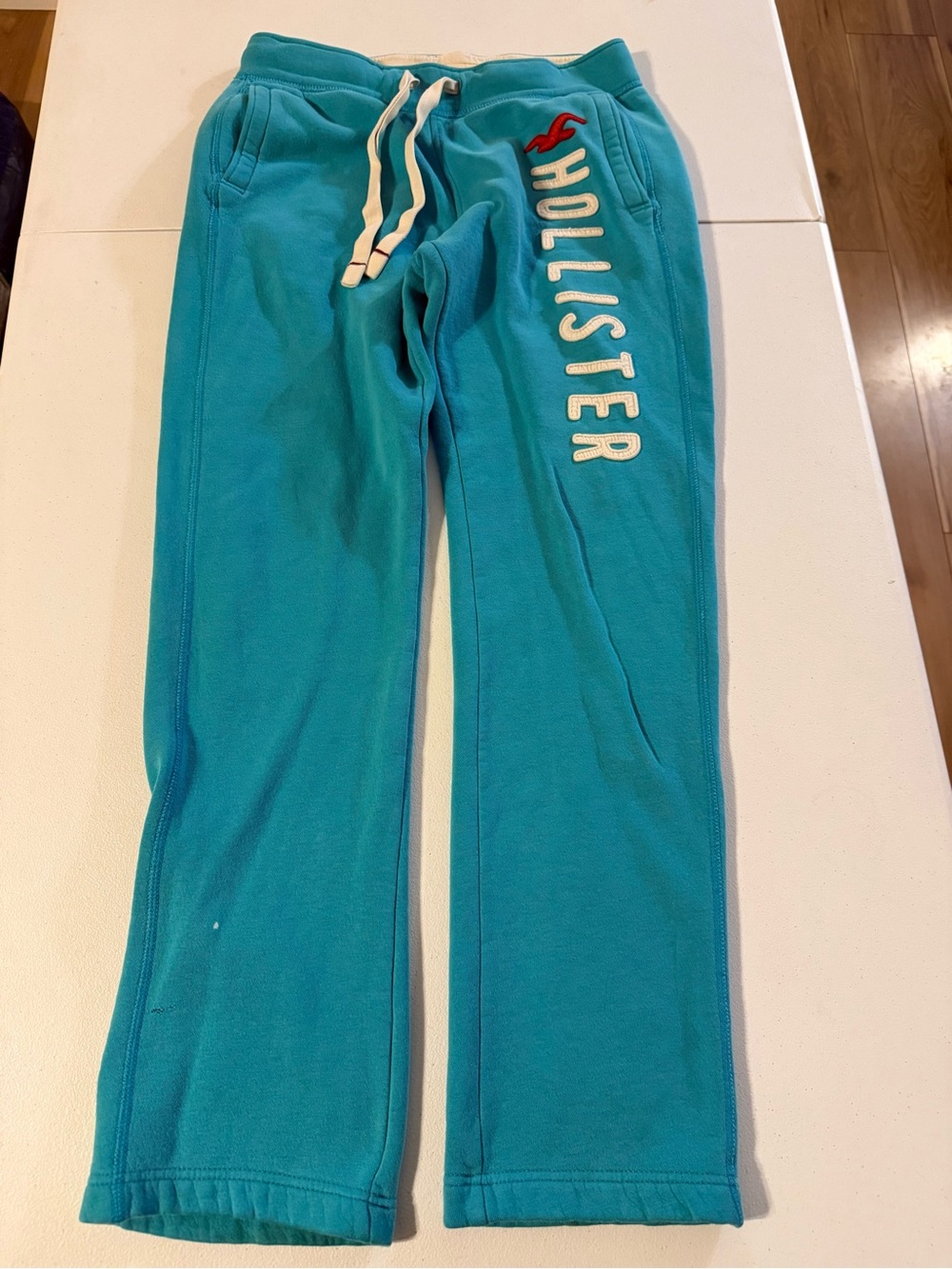 VTG Hollister Y2K Blue Small Spell Out Logo Sweatpants Low Rise Straight Leg